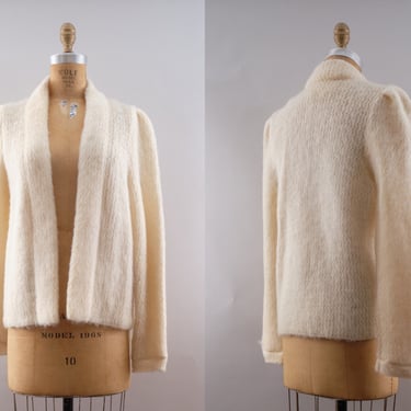 Vintage Alafoss Iceland Pure Virgin Wool Ivory Cardigan Medium 