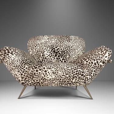 Mid Century Modern Lounge Chair in Animal Print for Carson's Attributed to Milo Baughman, USA, c. 1980's 
