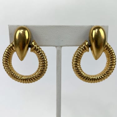 1980s Clip On Gold Rope Loop Door Knocker Earrings w Tear Drop by Avon 1.5" | Vintage, Minimalist, Costume Jewelry, Wedding, Elegant 