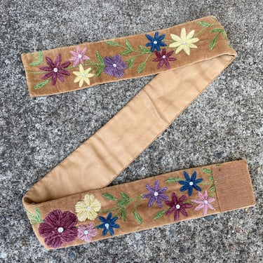 Floral embroidery belt velvety tan adorned dress belt flower power boho hippy Velcro accent belt size Medium 34”-36” 