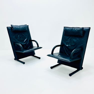 1 of 2 Vintage Italian T-Line leather armchairs by Burkhard Vogtherr for Arflex 1980s 