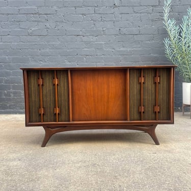 Vintage Mid-Century Modern Walnut Stereo Console Record Player Credenza, c.1960’s 