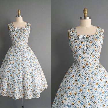 vintage 1950s dress - Size Large - Gold & Blue Floral Print Dress 