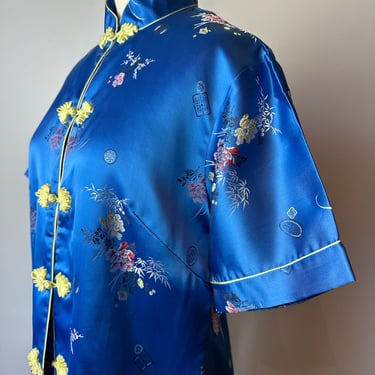 Vintage Cheongsam top Royal blue with yellow~ Rayon Chinese blouse~ Asian fashion frog closures floral / size Medium 