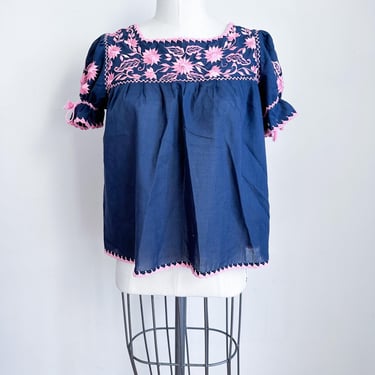 Vintage 1970s Navy and Pink Mexican Blouse / XS 