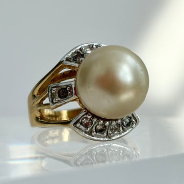 Vintage Gold Tone Gemstone Lined Split Shank Faux Pearl Classic Statement Ring - size 5 