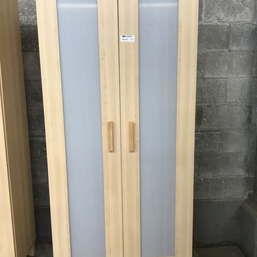 2 Door Maple Face Armoire (Seattle)