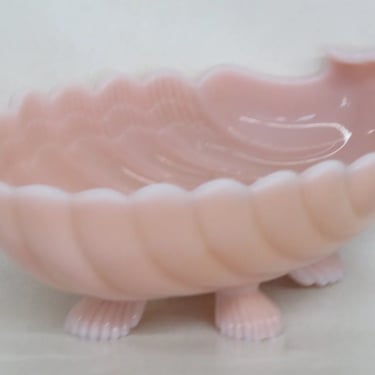Cambridge Crown Tuscan Style Pink Milk Glass Seashell Bowl Candy Dish 2929B