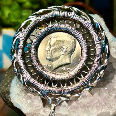 Vintage JFK Half Dollar Medallion Pendant Necklace Kennedy Rhinestones 