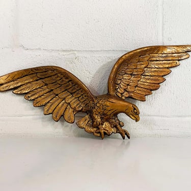 Vintage Federal Eagle Metal Wall Hanging Mid-Century Mantique Rustic Americana Retro Cottage Spread Wings Cast Iron Gold 1970s 