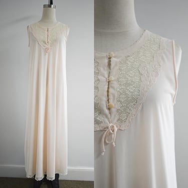 1960s/70s Peach-Pink Long Night Gown 