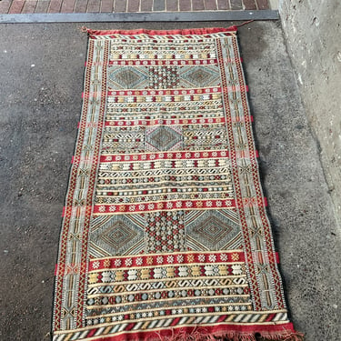 Moroccan Flatstitch Rug