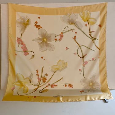 Ferragamo beautiful muted tones floral print silk scarf-34”x34” 