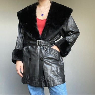 Vintage Bally Women’s Black Lambskin Faux Fur Trim Leather Jacket Sz L 