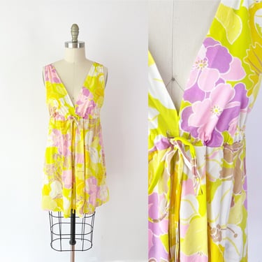 1960s Van Raalte Floral Nightgown / 60s Peignoir with Bright Yellow Floral Motif / Deep V Neck / Cinch Waist 