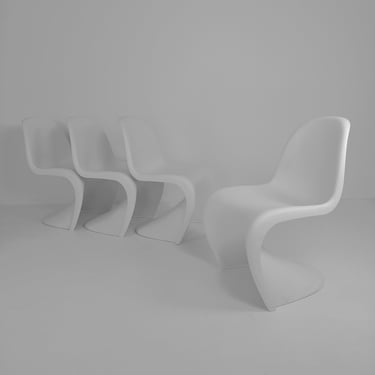 4 x Verner Panton chairs in white from Vitra Germany 