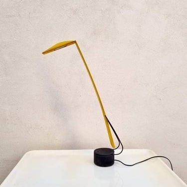 Mid Century Modern Table Lamp / Mario Barbaglia & Marco Colombo / Dove / Dove Desk Lamp / Table Lamp / PAF Studio Milan / Italy / 1980 /'80s 