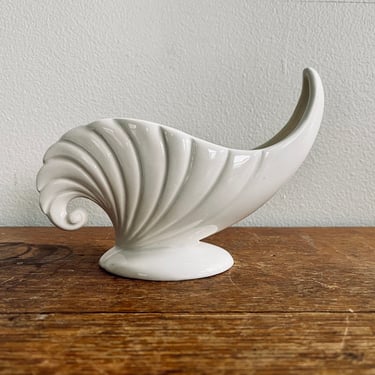 Ceramic Cream Dish | Shell-Shaped Serving Planter | Vintage White Pottery | Mid-Century Swirl Planter | Catch-All Dish | Vintage Pottery 