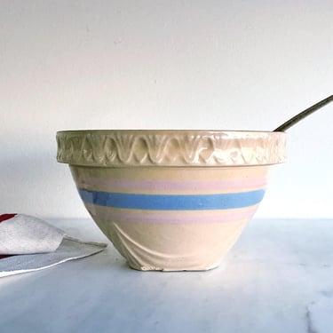 Antique McCoy Stoneware Bowl 8.5” USA Mixing Beige Pink Blue Stripe Shoulder Bowl Glaze Stone Pottery Modern Farmhouse American Wide Collar 