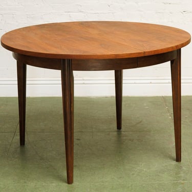 Clara Walnut Vintage round Dining Table