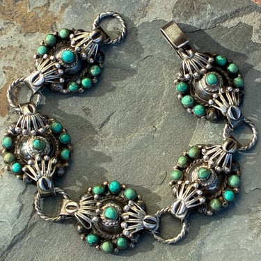 Vintage Mexico Silver and Blue Green Cab Round Link Bracelet c. 1930's 