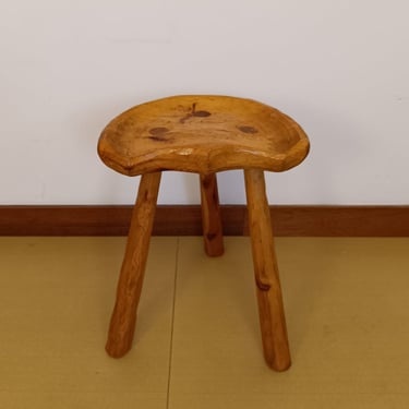 Primitive Wooden Stool / 1960s / rustic / brutalist 