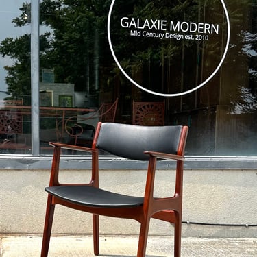 Fine Danish Mid Century Modern Teak Arm Chair 