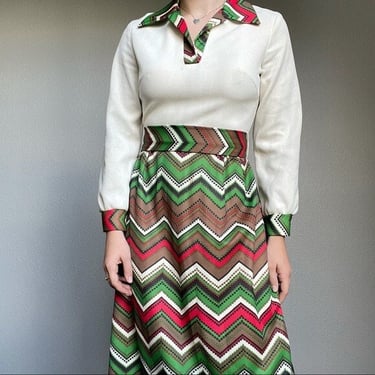 Vintage 60s Red Green Geometric Psychedelic Long Sleeve Maxi Dress Size 6 