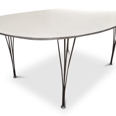 Piet Hein Ellipse Table made by Fritz Hansen  - 042418
