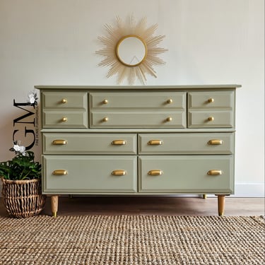 Refinished Green Dresser ***please read ENTIRE listing prior to purchasing SHIPPING is NOT free 