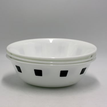 vintage Corelle Urban Black Cereal Bowls Set of Three 