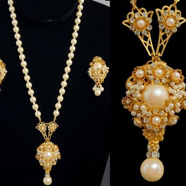 1940s Pearl Jewelry / 1940s Pearl and Crystal Rhinestone Necklace & Earrings Set 
