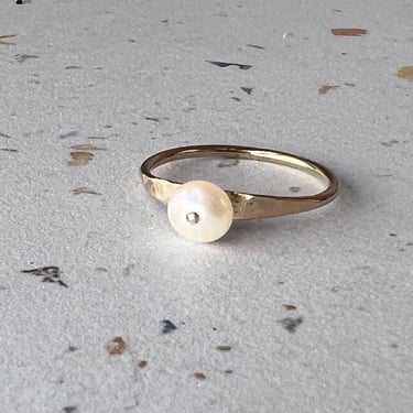 Riveted Button Pearl Ring in 14k Goldfill Delicate Pearl Handmade Ring 