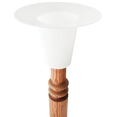 Swedish Modern Pinewood Table Lamp by Uno Kristiansson