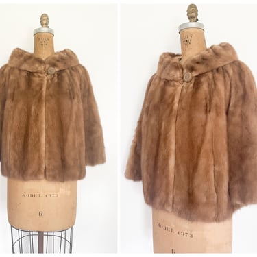 Gorgeous condition, true vintage 1950’s genuine mink fur coat with 3/4 sleeves and bateau collar | beige fur bridal jacket, winter bride, S 