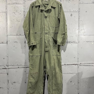 Medium 70s US Army OG-107 Cotton Coveralls Suit 1st pattern Paint Splattered, JumpsuitCotton Sateen type 1 size medium 46 