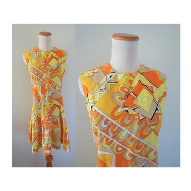 Vintage 60s Scooter Dress Mod Groovy Psychedelic Print Sleeveless Drop Waist Pleated Skirt Yellow Orange Size Small Medium 
