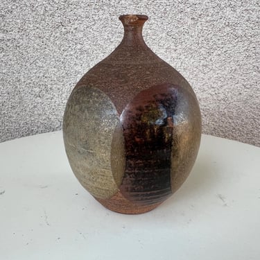 Vintage Frank Willett studio art Pottery Small Weed Pot Abstract Circle Design 6” X 3 1/4” 