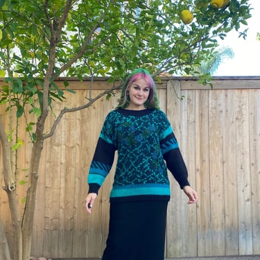 Vintage 1980’s Teal and Black Sweater with Swirl Front 