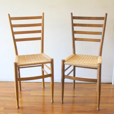 Mid Century Modern Pair of Gio Ponti Style Ladder Back Chairs