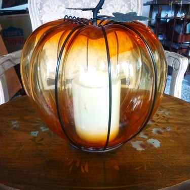 LIGHTED Glass Pumpkin 