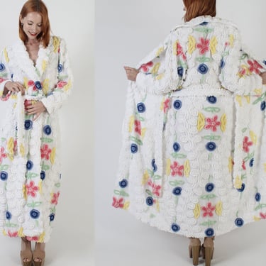 Canyon Group Beverly Hills Robe Vintage 90s Damze Chenille The Nanny All Over Floral Embroidered Dress 