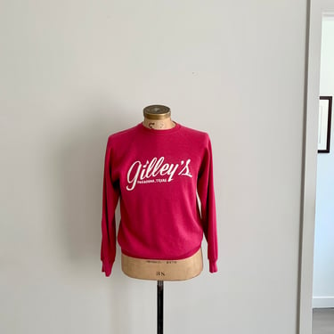 Gilley’s Pasadena TX vintage dark berry colored sweatshirt-size M (marked L) 