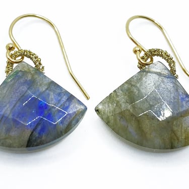 Danielle Welmond | Woven Gold Cord Bale Earrings with Labradorite Fan