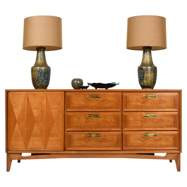 Red Lion Mid Century Modern Walnut 9-Drawer Dresser | Sideboard