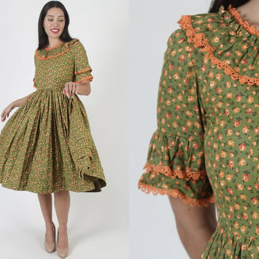 Cotton Western Honky Tonk Dress / 70s Orange Floral Square Dancing Outfit / Layered Full Circle Tiered Skirt 