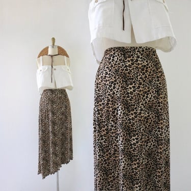 asymmetrical leopard knit skirt - s - vintage 90s y2k animal cat print lettuce edges womens size small midi skirt 