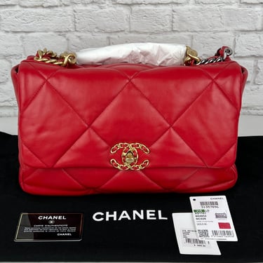 Chanel 19 Lage Quilted Handbag, NEW, RED