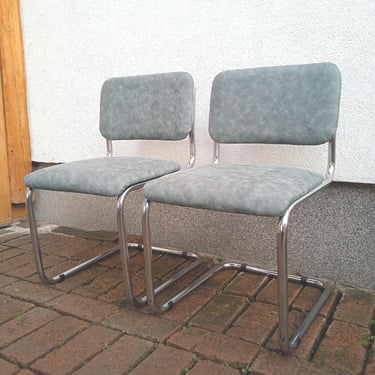 Vintage Cesca Cantilever Chair, Marcel Breuer design, Bauhaus chrome tubular steel fully reupholstered 