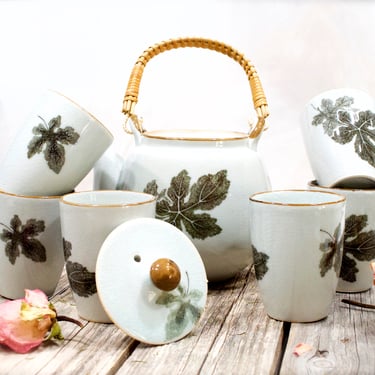 VINTAGE: Japan Crackled Glaze Ceramic Tea set - Cups and Teapot, Asian Tea Set - Fall, Autumn, Winter SKU - 32-C-00032677 